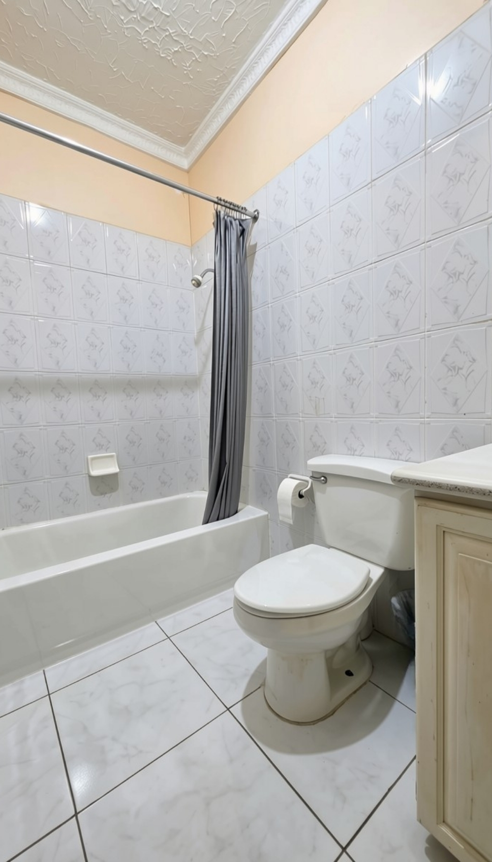 Fourteenth image of 28-7 Seaview Ave in Kingston 6, St. Andrew, Jamaica - property is For Rent
