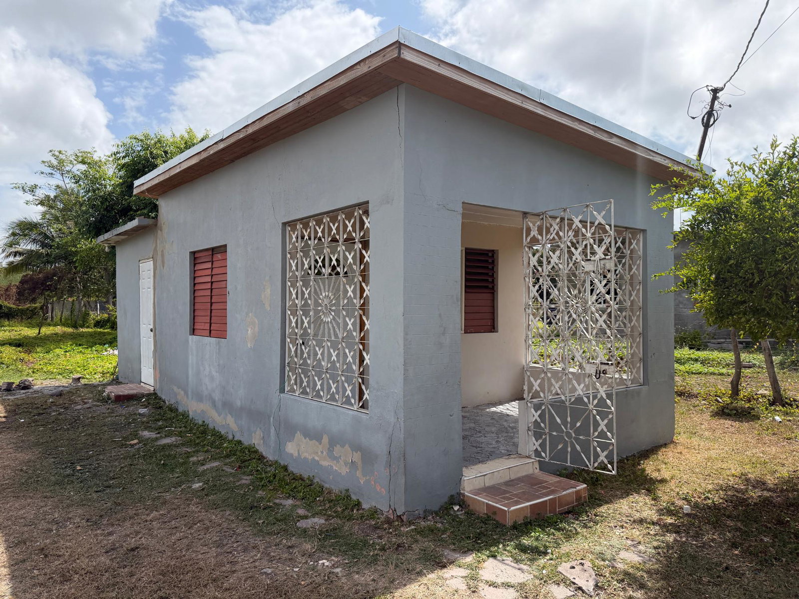 Ninth image of Longwood Clarendon in Lionel Town, Clarendon, Jamaica - property is For Sale