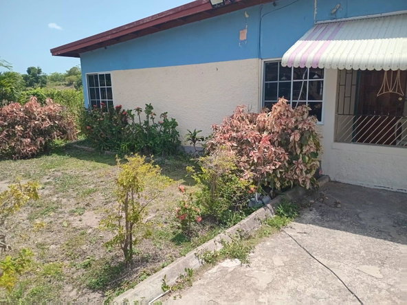 Tenth image of 18 Glenmuir Close in May Pen, Clarendon, Jamaica - property is For Sale