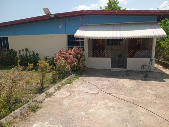 Seventh image of 18 Glenmuir Close in May Pen, Clarendon, Jamaica - property is For Sale