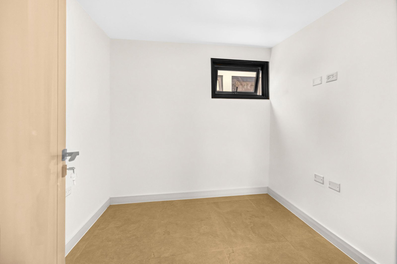 Twenty-Ninth image of 5-6 Donhead Avenue in Kingston 6, St. Andrew, Jamaica - property is For Sale