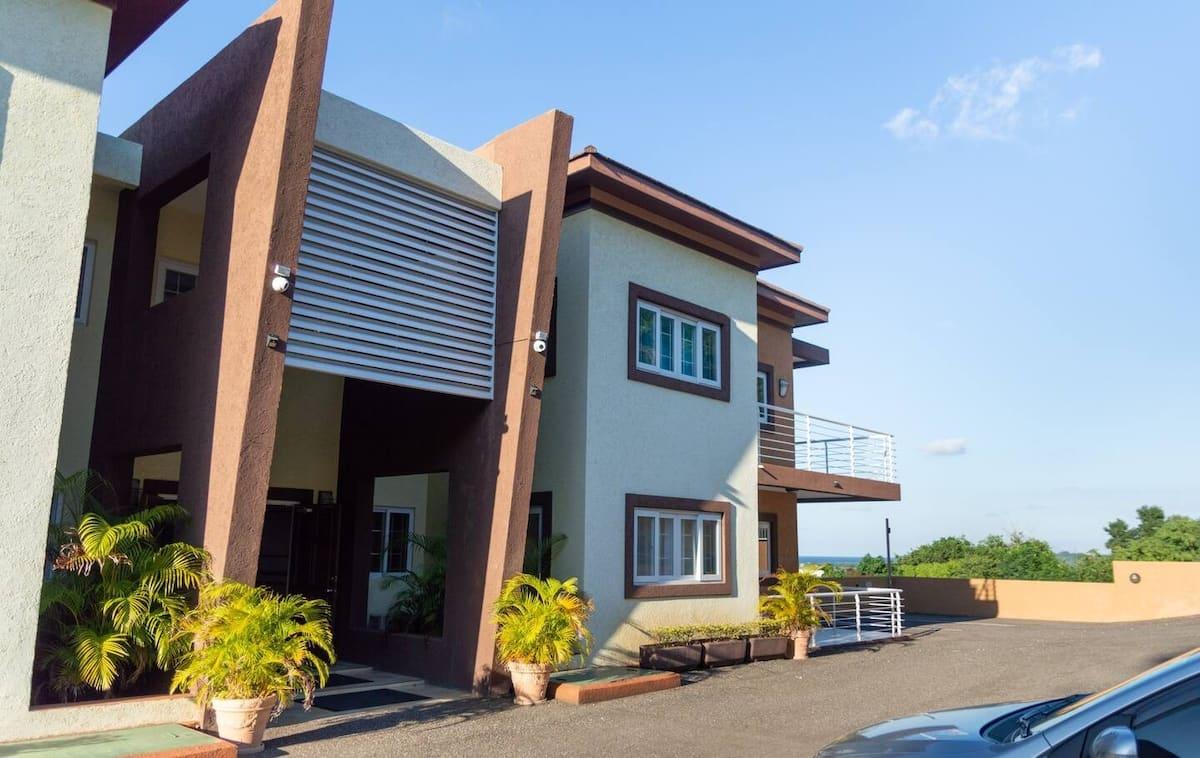 Twentieth image of 1 39 Hobbs Ave, Montego Bay in Montego Bay, St. James, Jamaica - property is For Rent