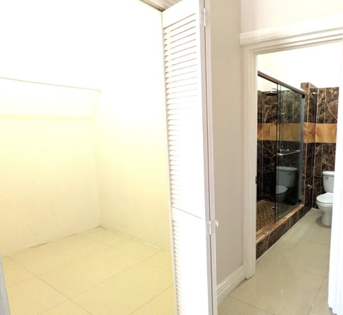Tenth image of 9-9 Beresford Crescent in Kingston 8, St. Andrew, Jamaica - property is For Rent