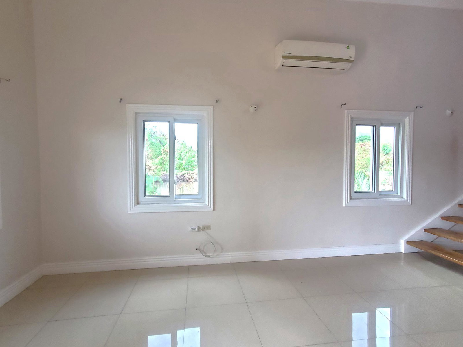 Seventh image of 9-9 Beresford Crescent in Kingston 8, St. Andrew, Jamaica - property is For Rent