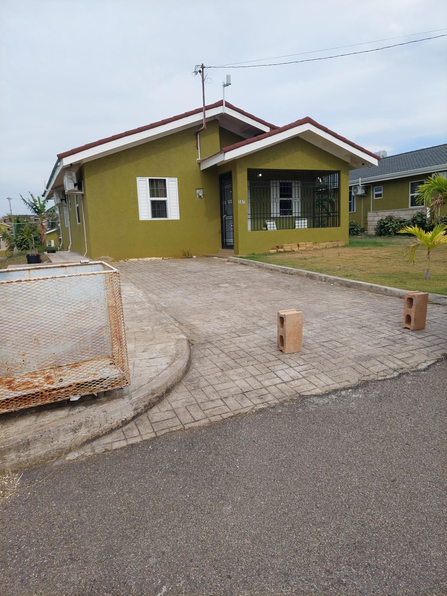 Second image of 587 Stonebrook Manor in Falmouth, Trelawny, Jamaica - property is For Rent