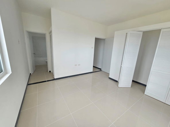 Sixteenth image of 355 Edmund Ridge p3 in Little River, St. James, Jamaica - property is For Rent