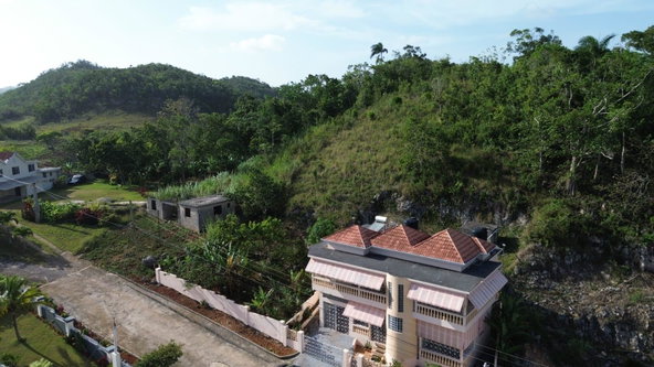Thirteenth image of Retreat,kingsland,mandevi in Mandeville, Manchester, Jamaica - property is For Sale