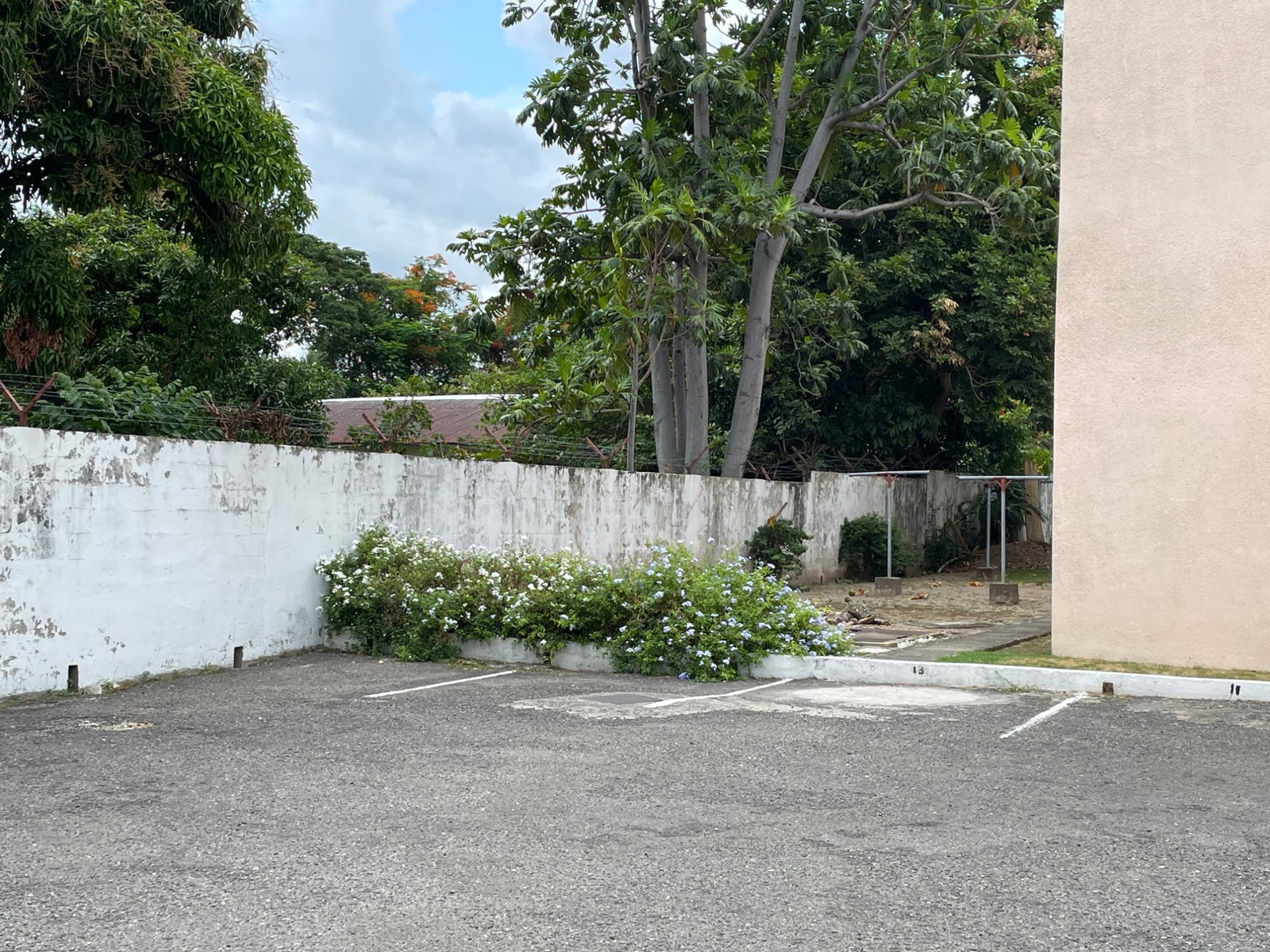 Nineteenth image of 4-14 Ravinia Road in Kingston 6, St. Andrew, Jamaica - property is For Rent