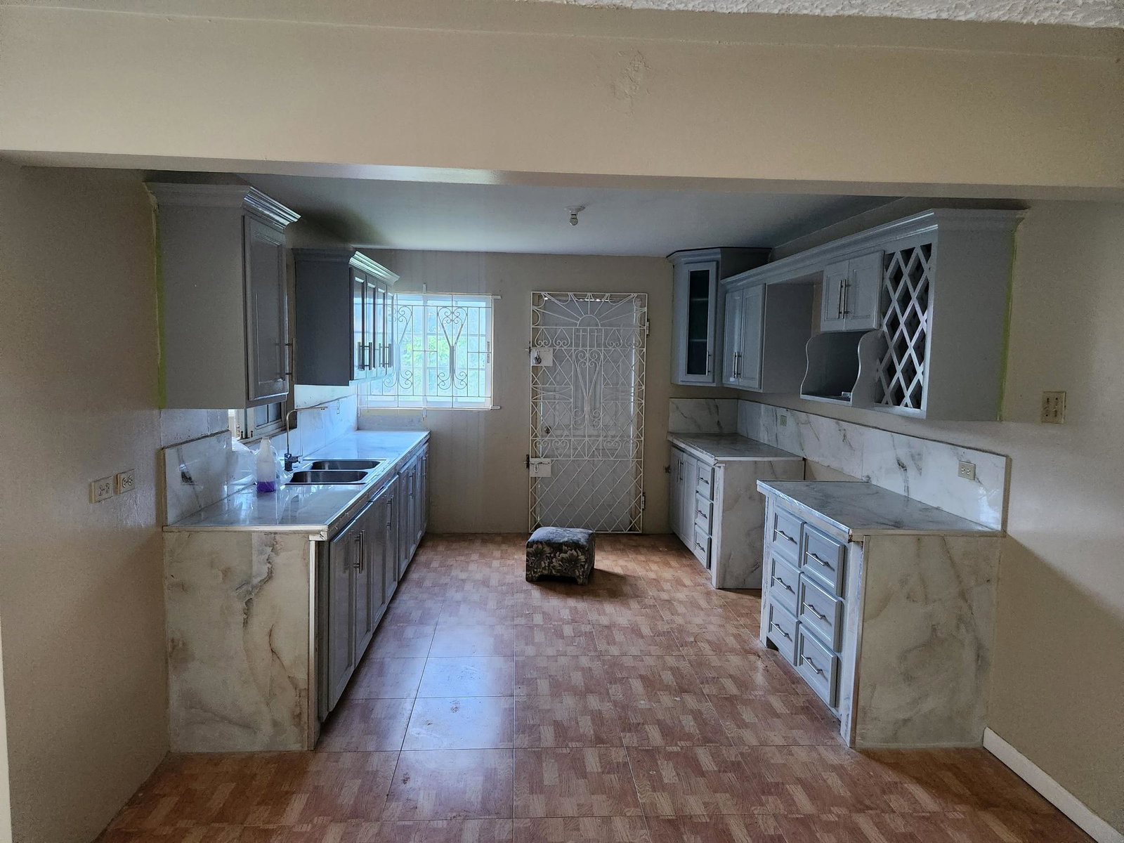 Twelfth image of 124 Reid Blvd. Pompano Tower in Tower Isle, St. Mary, Jamaica - property is For Sale