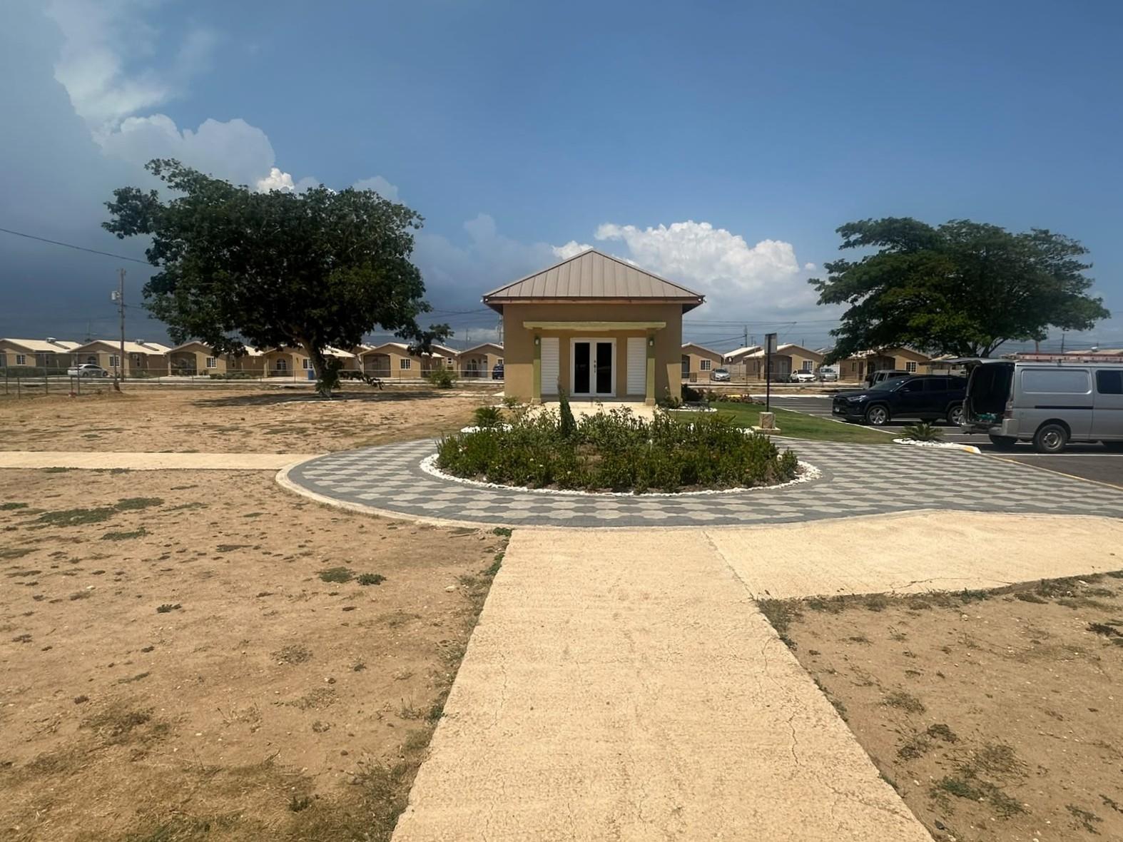 Tenth image of 222 Phoenix Park Village 2 in Phoenix Park, St. Catherine, Jamaica - property is For Sale