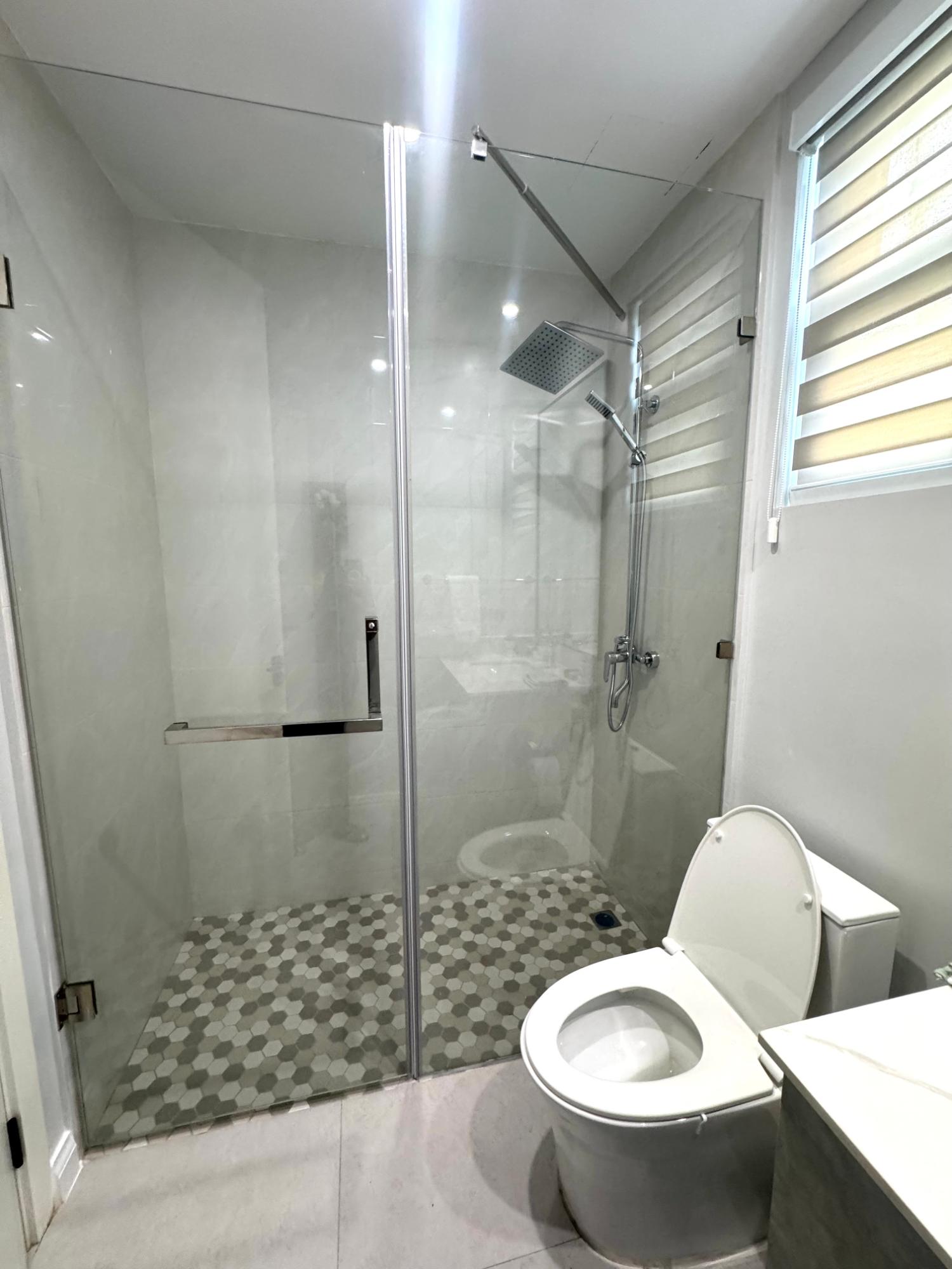 Eighteenth image of 508-44 Upper Waterloo Road in KINGSTON, Kingston, Jamaica - property is For Rent