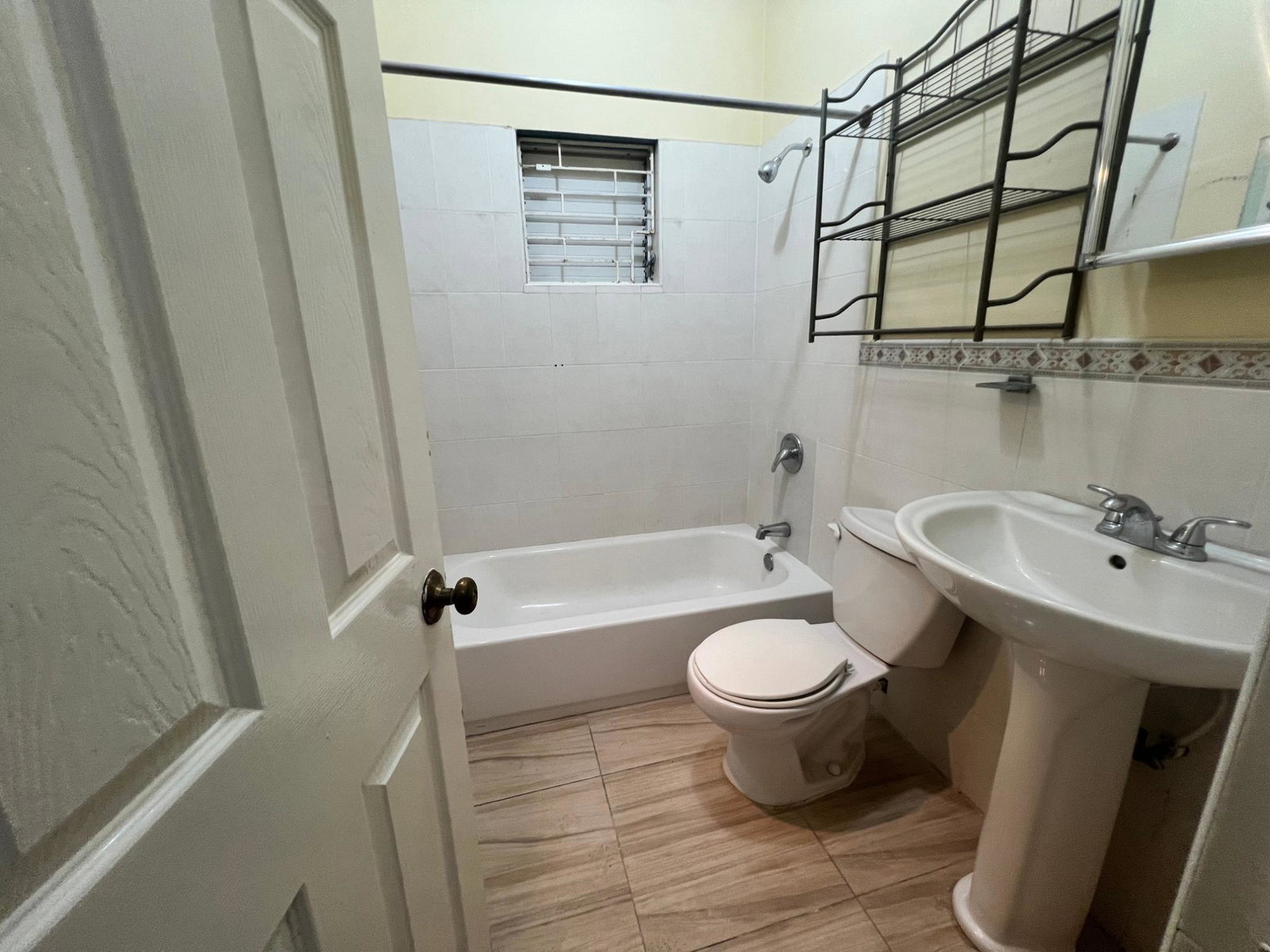 Seventh image of 21-20 Kensington Crescent in Kingston 5, St. Andrew, Jamaica - property is For Rent