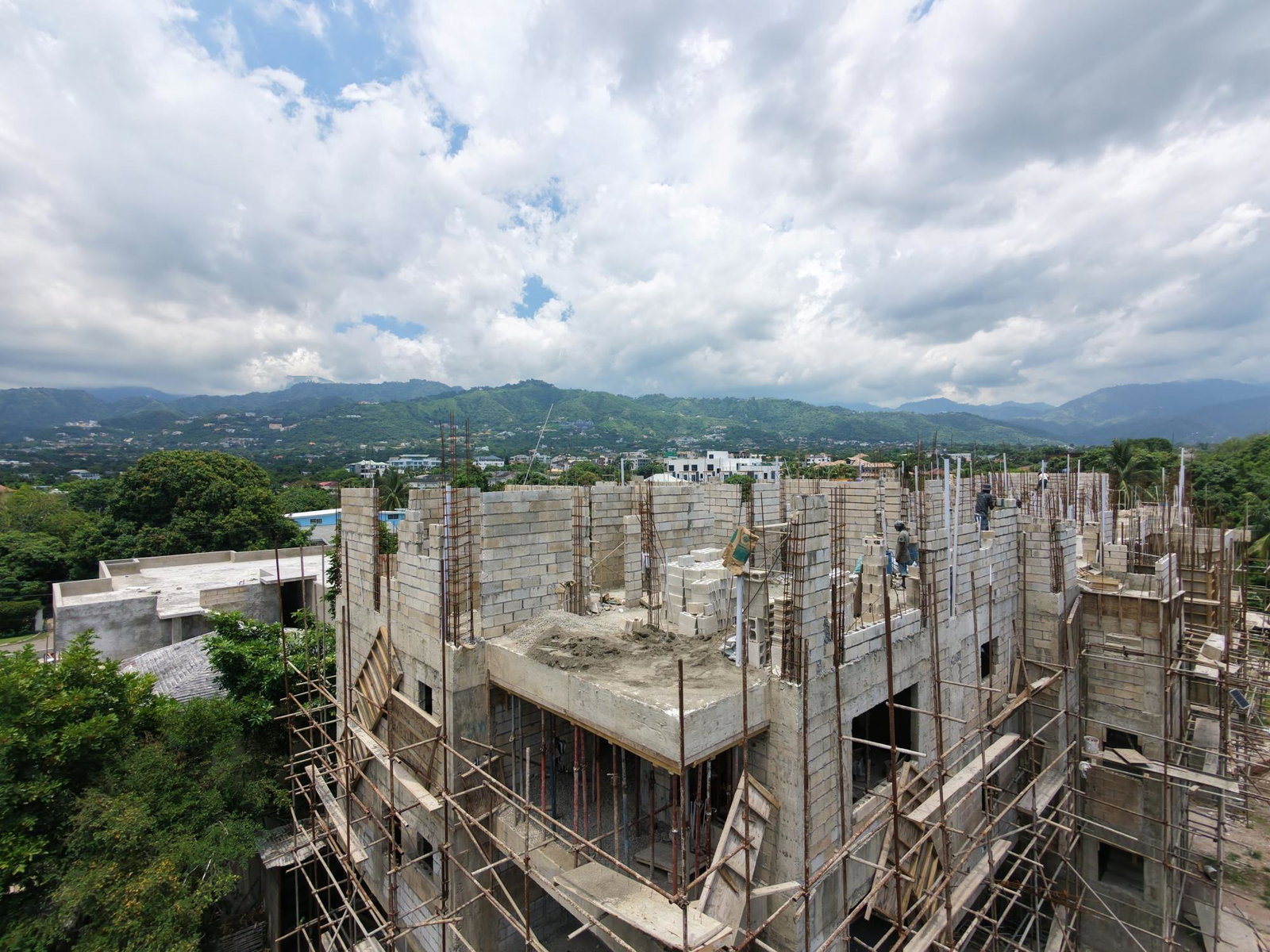 Ninth image of 2-4 Sandhurst Crescent Kgn 6 in Kingston 6, St. Andrew, Jamaica - property is For Sale