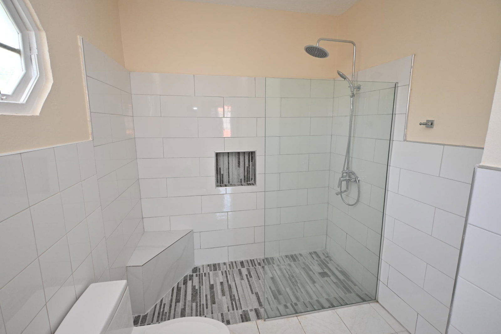 Sixteenth image of 1 Chambers Drive in Kingston 6, St. Andrew, Jamaica - property is For Rent