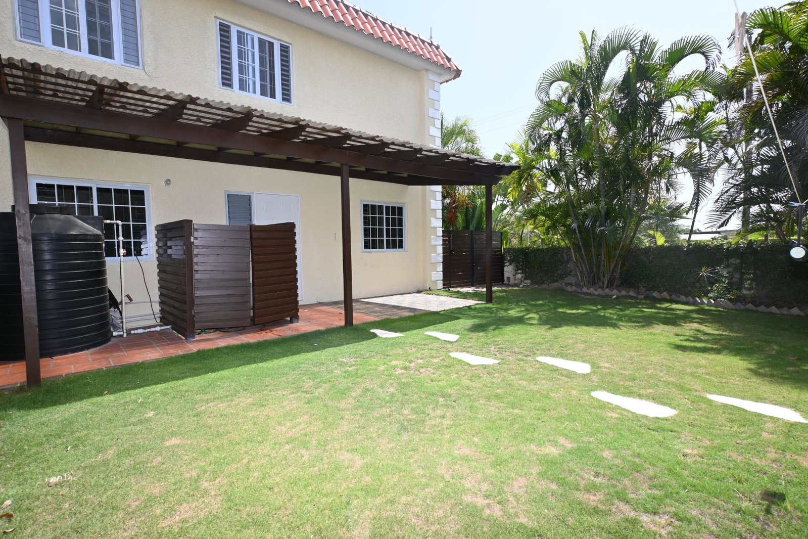 Seventeenth image of 1 Chambers Drive in Kingston 6, St. Andrew, Jamaica - property is For Rent