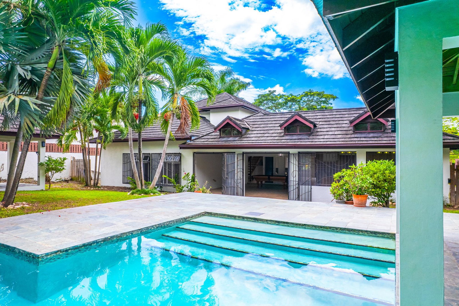 Sixteenth image of 9-1c Norbrook Road in Kingston 8, St. Andrew, Jamaica - property is For Rent