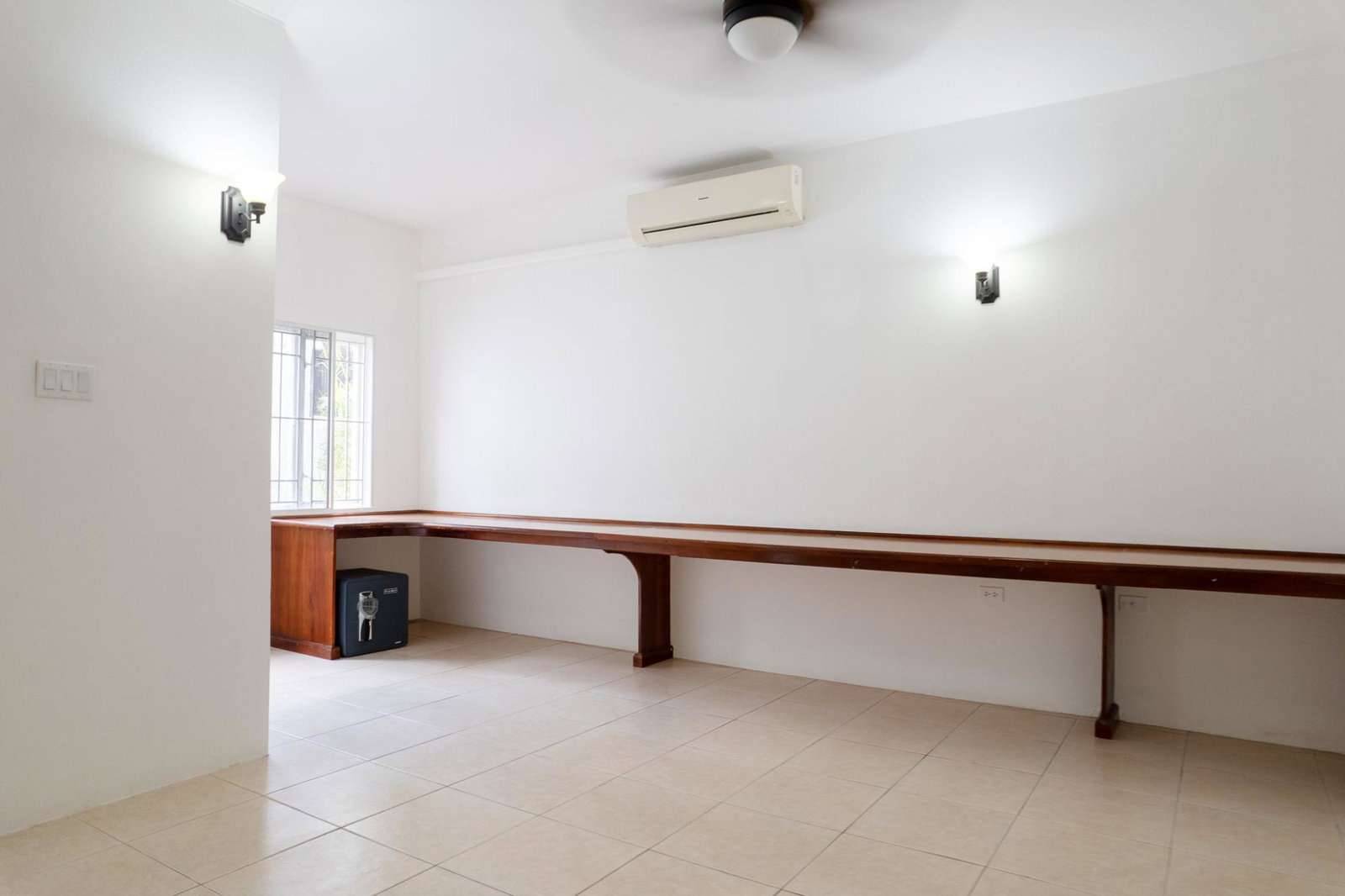 Twenty-Second image of 9-1c Norbrook Road in Kingston 8, St. Andrew, Jamaica - property is For Rent