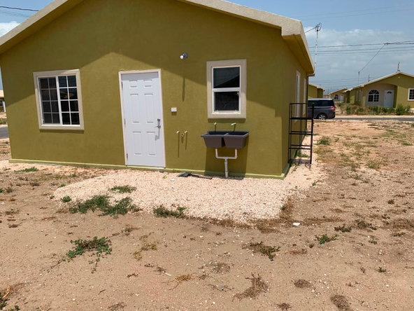 Fourteenth image of 1623 Paprika Drive, Phoenix pa in Phoenix Park, St. Catherine, Jamaica - property is For Rent