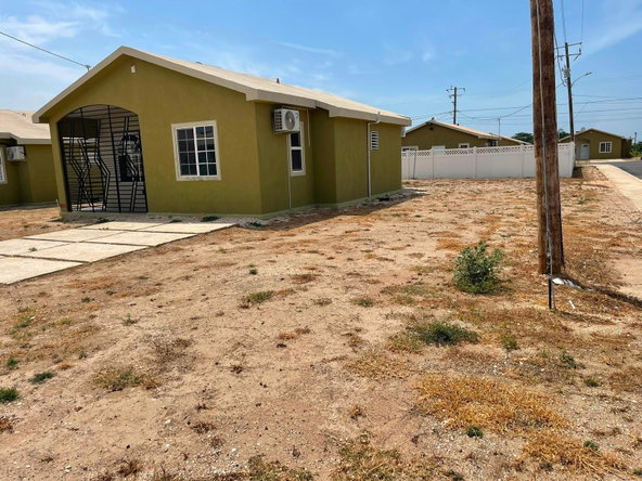 Second image of 1623 Paprika Drive, Phoenix pa in Phoenix Park, St. Catherine, Jamaica - property is For Rent