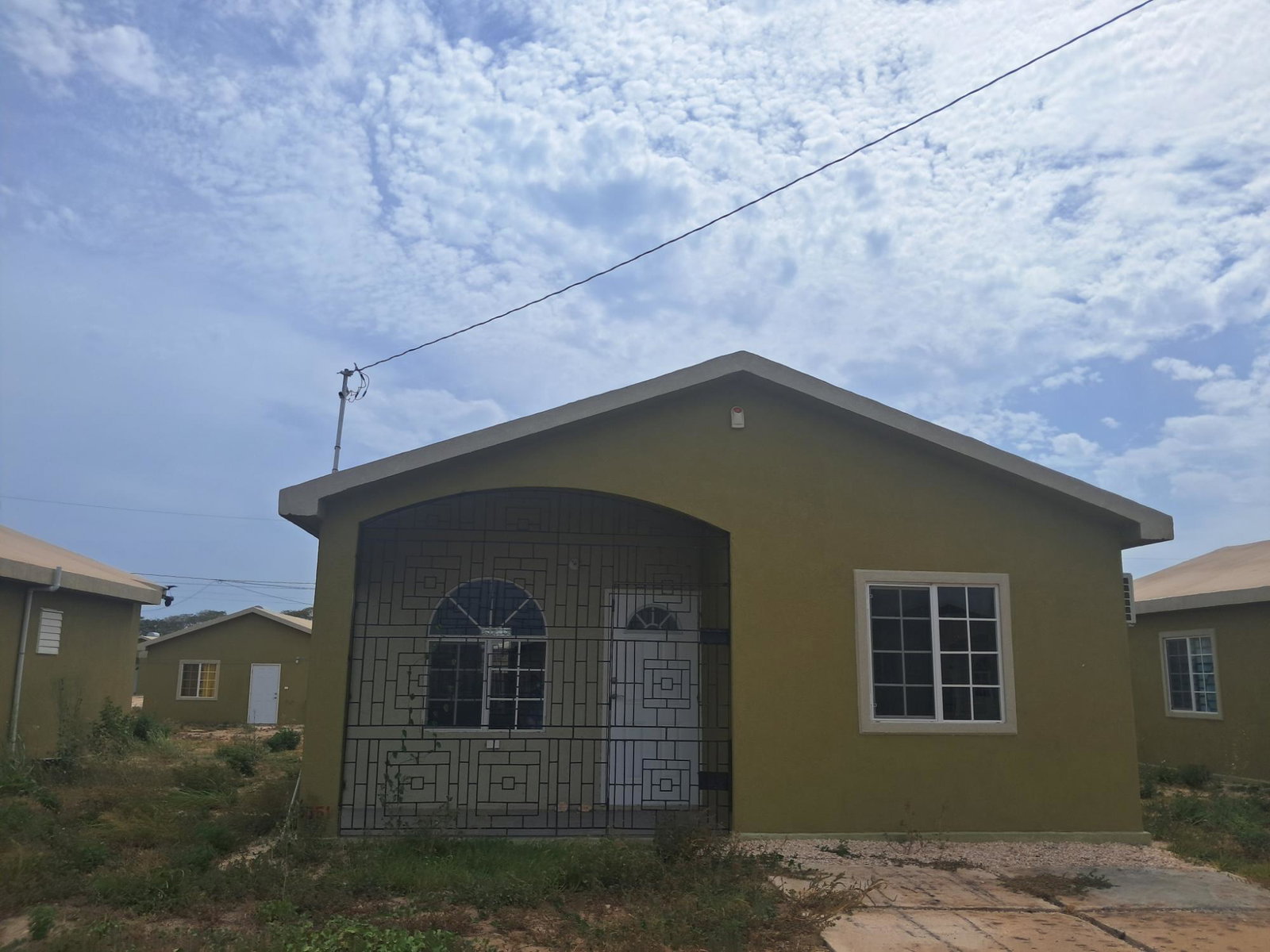 Third image of 1551 Phoenix Park 2, ph 4 in Phoenix Park, St. Catherine, Jamaica - property is For Rent