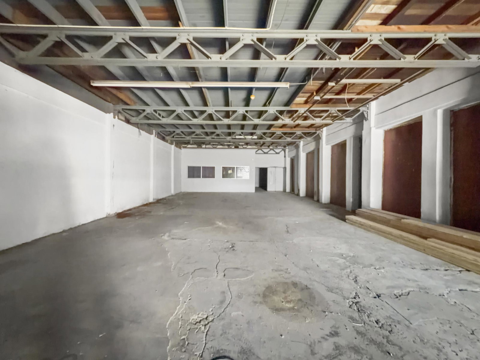 Second image of 163-165 Harbour Street in KINGSTON, Kingston, Jamaica - property is For Sale
