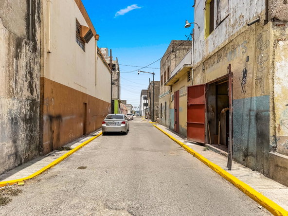 Eighth image of 163-165 Harbour Street in KINGSTON, Kingston, Jamaica - property is For Sale