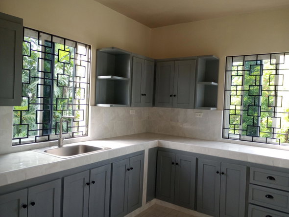Fifth image of 7 Rosewell Terrace, Kgn in Kingston 8, St. Andrew, Jamaica - property is For Rent