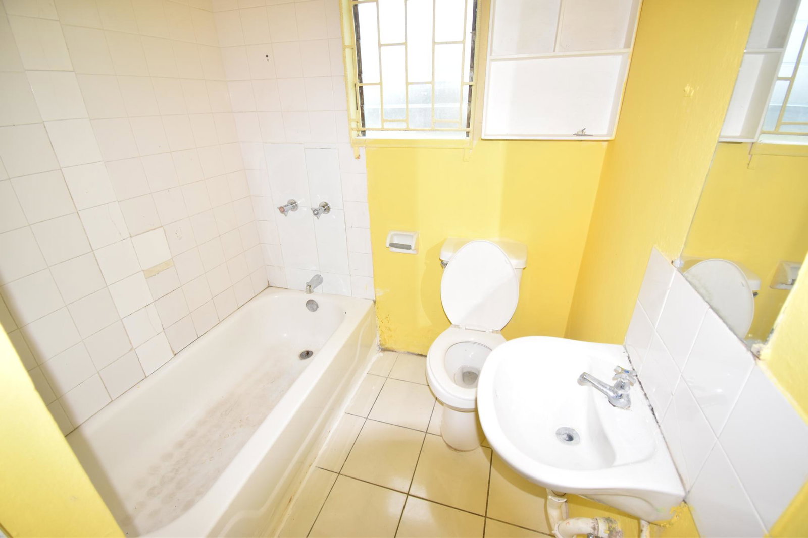 Seventeenth image of 17 Chevy Chase in Kingston 19, St. Andrew, Jamaica - property is For Sale