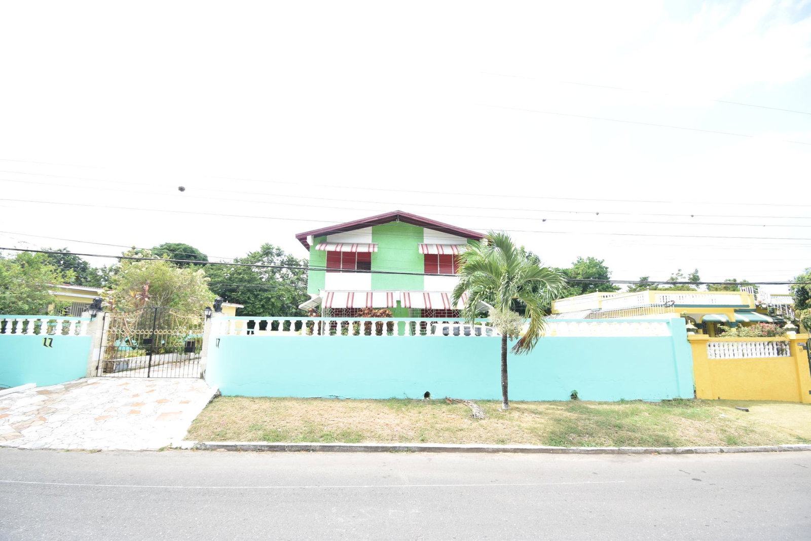 Fifth image of 17 Chevy Chase in Kingston 19, St. Andrew, Jamaica - property is For Sale