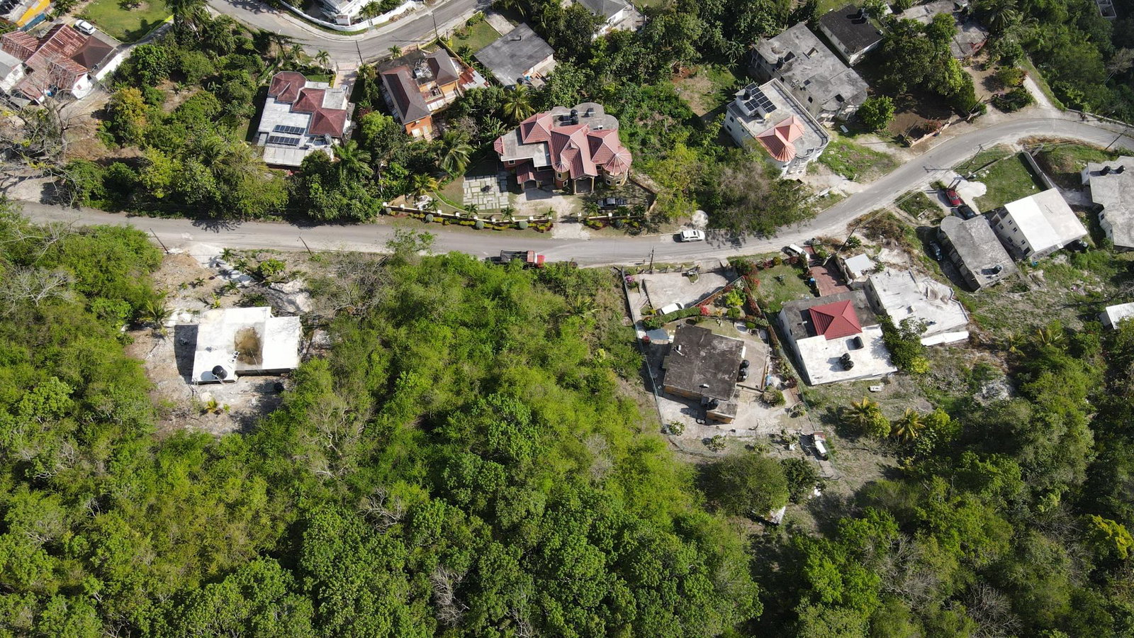 Fourth image of 542 Sheranton Ave, Porto Bell in Porto Bello Heights, St. James, Jamaica - property is For Sale