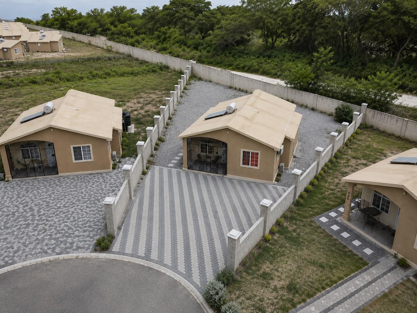 First image of Phoenix Park Village 2 po in Phoenix Park, St. Catherine, Jamaica - property is For Rent