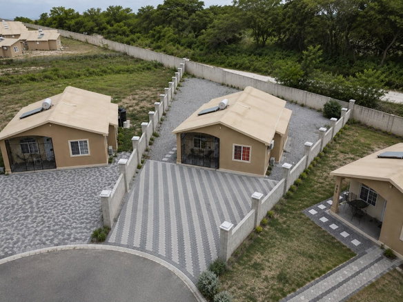 First image of Phoenix Park Village 2 po in Phoenix Park, St. Catherine, Jamaica - property is For Rent