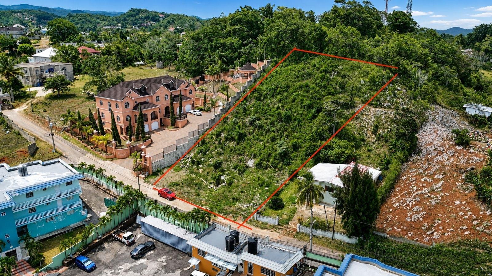 Second image of Greenvale Mandeville in Green Vale, Manchester, Jamaica - property is For Sale