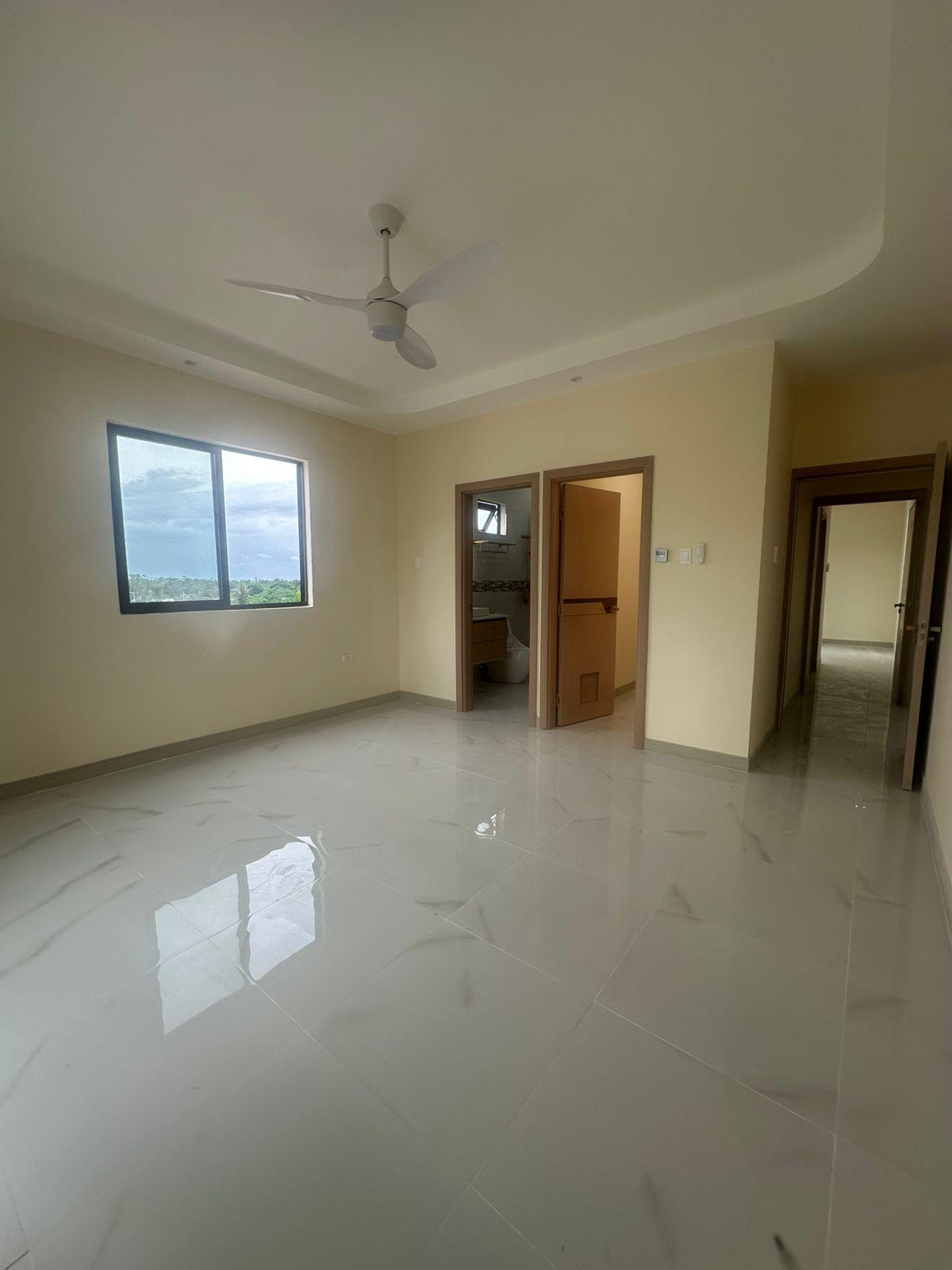 Tenth image of H101-h101 Sapphire in Richmond, St. Ann, Jamaica - property is For Sale
