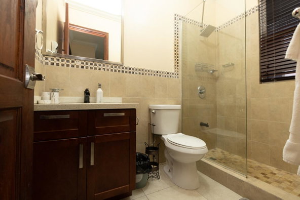 Twenty-First image of 13-15a Charlton rd in Constant Spring P.O., St. Andrew, Jamaica - property is For Sale
