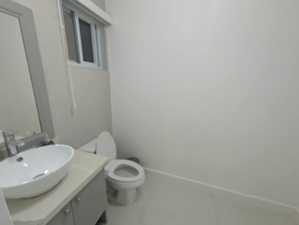 Fifth image of 504-22a East Kings House Road in Kingston 6, St. Andrew, Jamaica - property is For Rent
