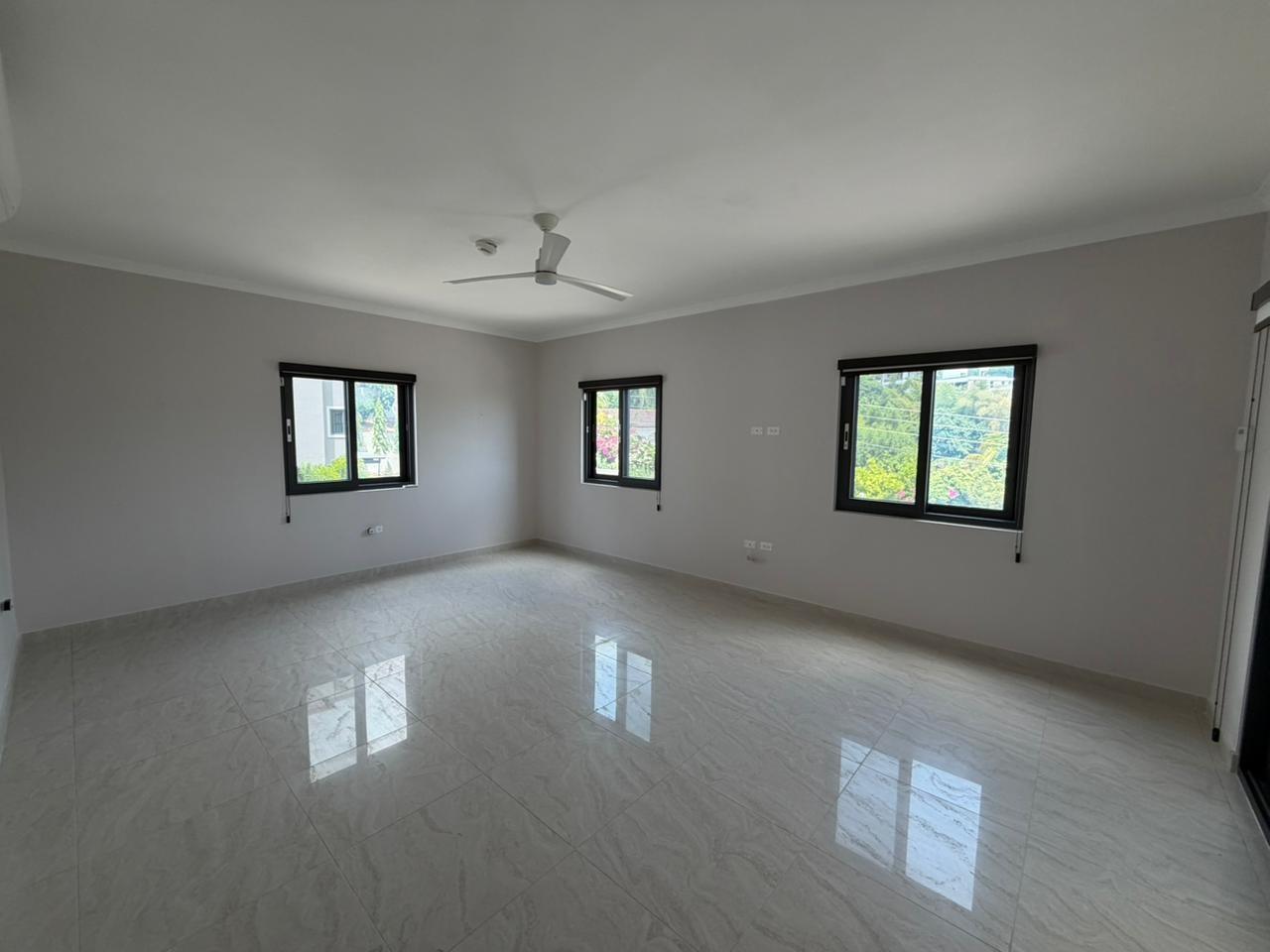 Ninth image of 13b-1a Tavistock Terrace in Kingston 6, St. Andrew, Jamaica - property is For Rent