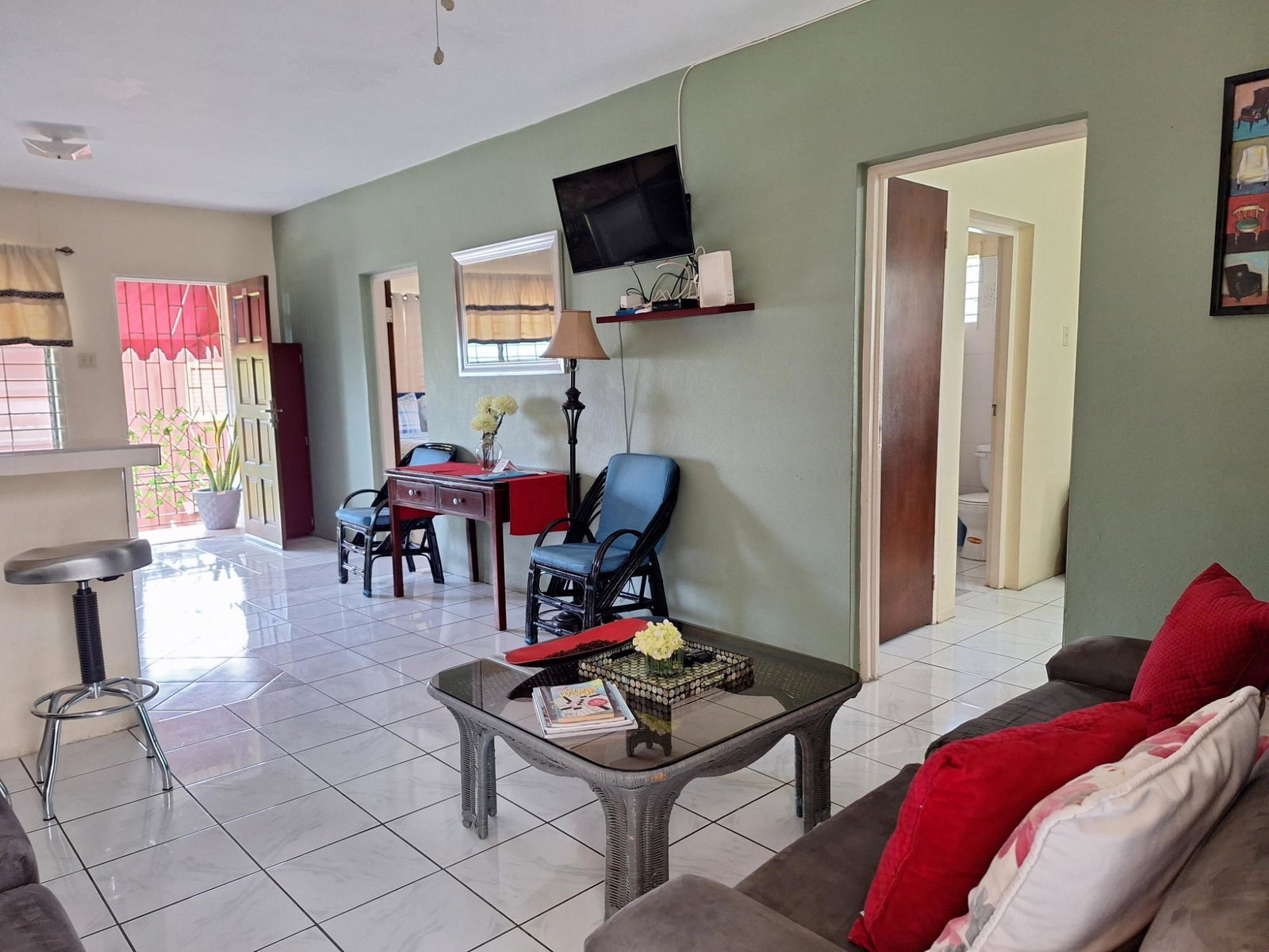 Eleventh image of 6-10 Chelsea Avenue in Kingston 5, St. Andrew, Jamaica - property is For Rent