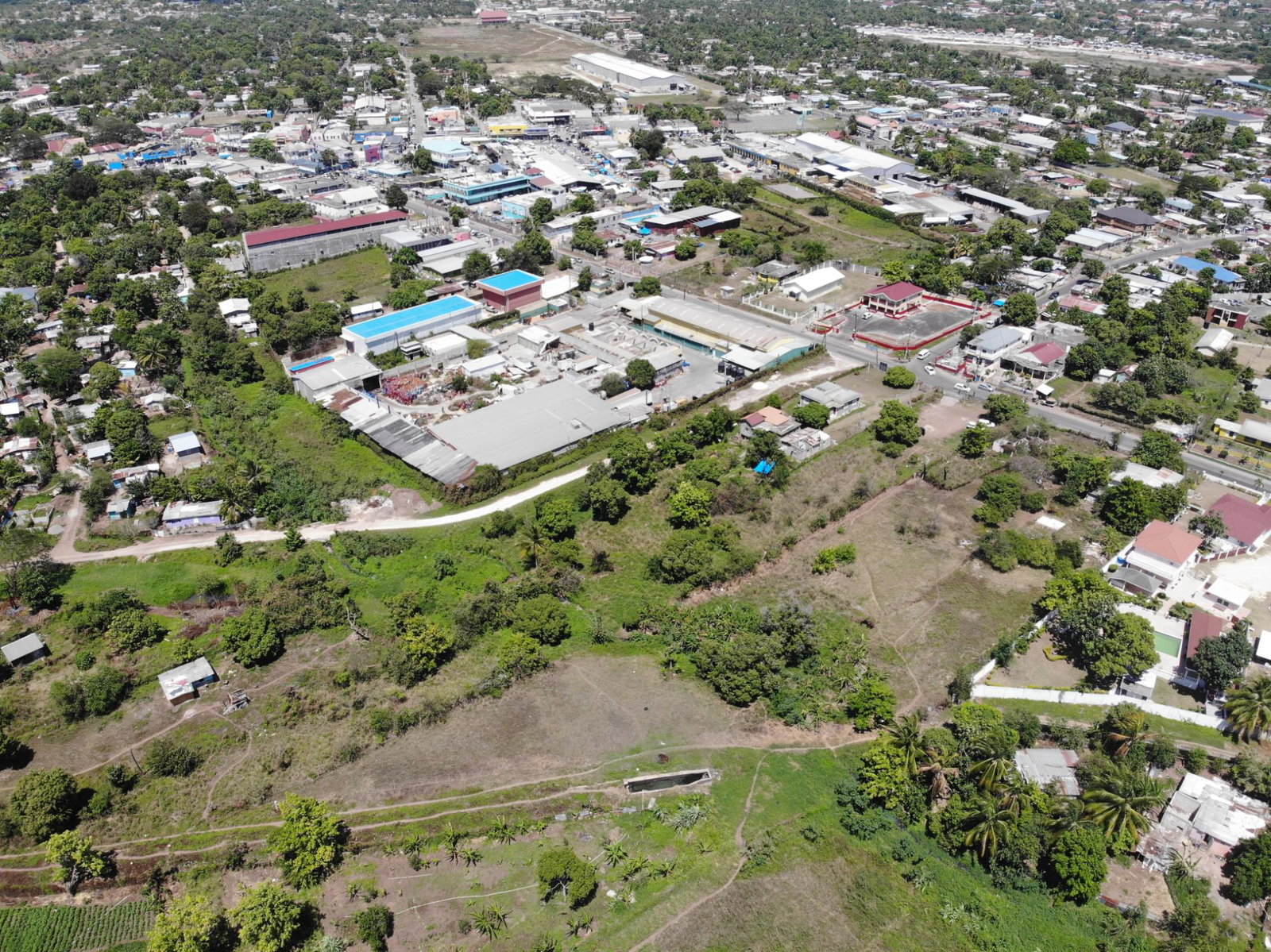 Second image of 26 South Street in Old Harbour, St. Catherine, Jamaica - property is For Sale