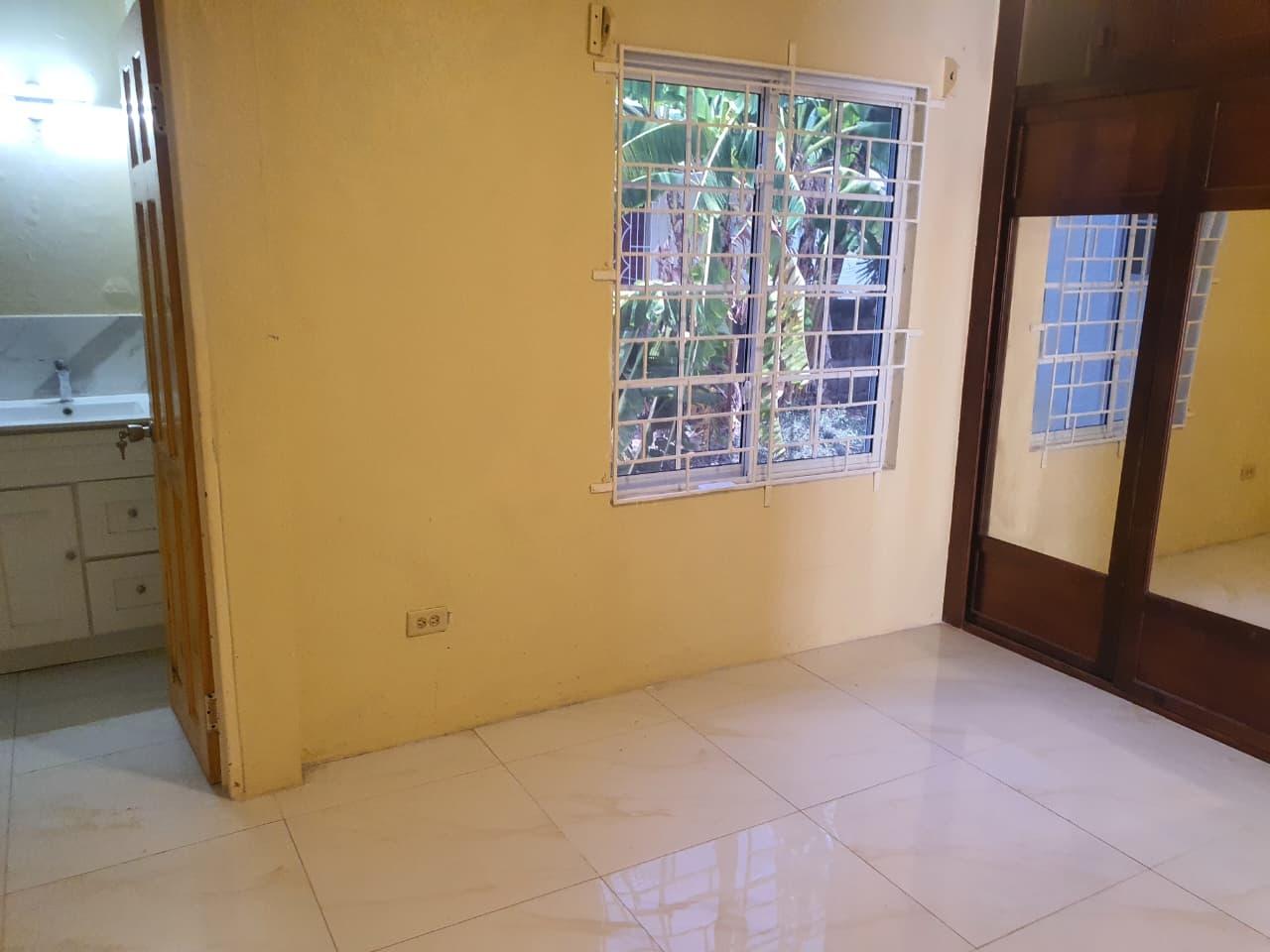 Ninth image of Linscott Avenue in Kingston 19, St. Andrew, Jamaica - property is For Rent
