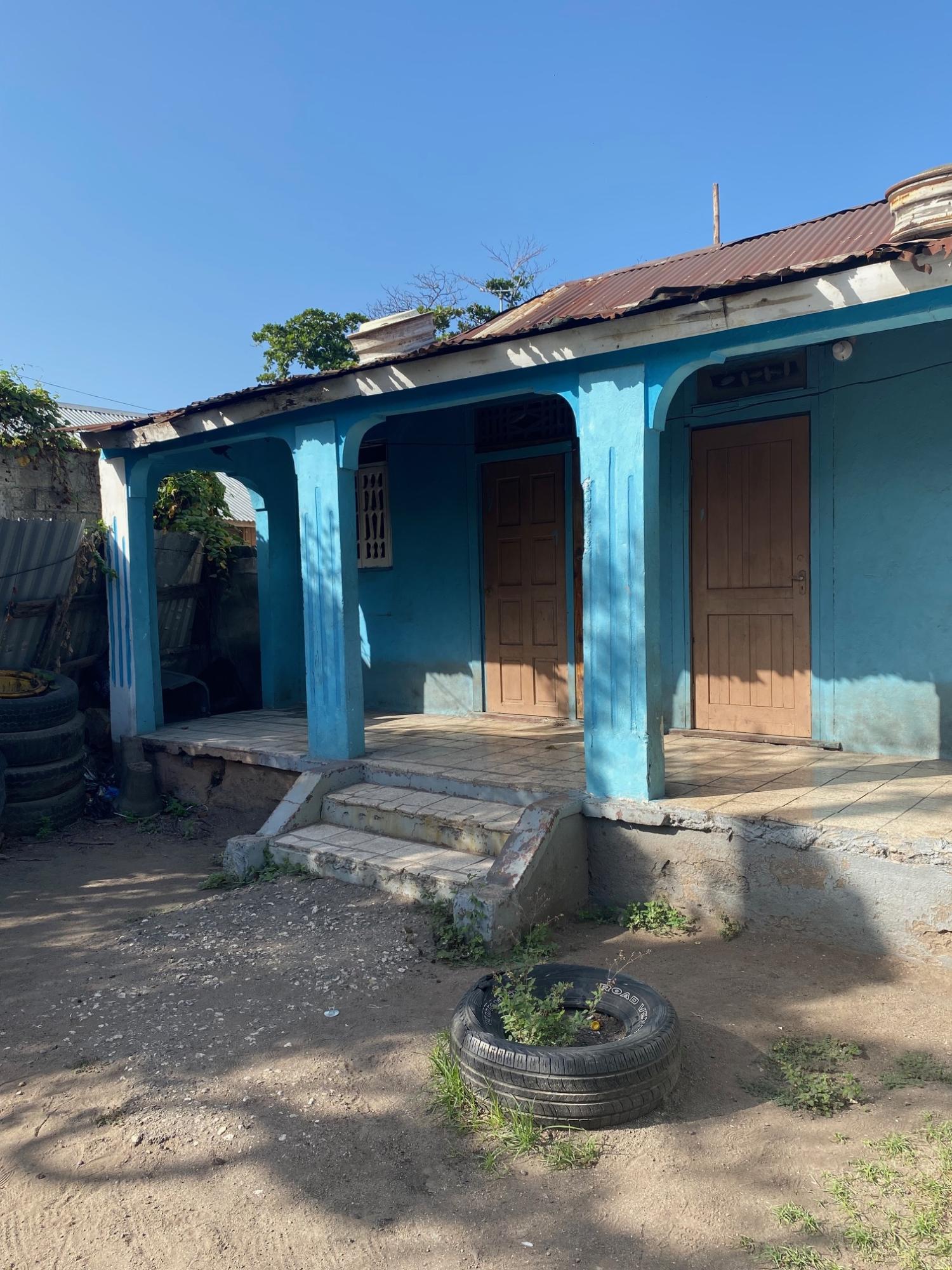 Fourth image of 17c Third Street, 5 Greenwich in KINGSTON, Kingston, Jamaica - property is For Sale