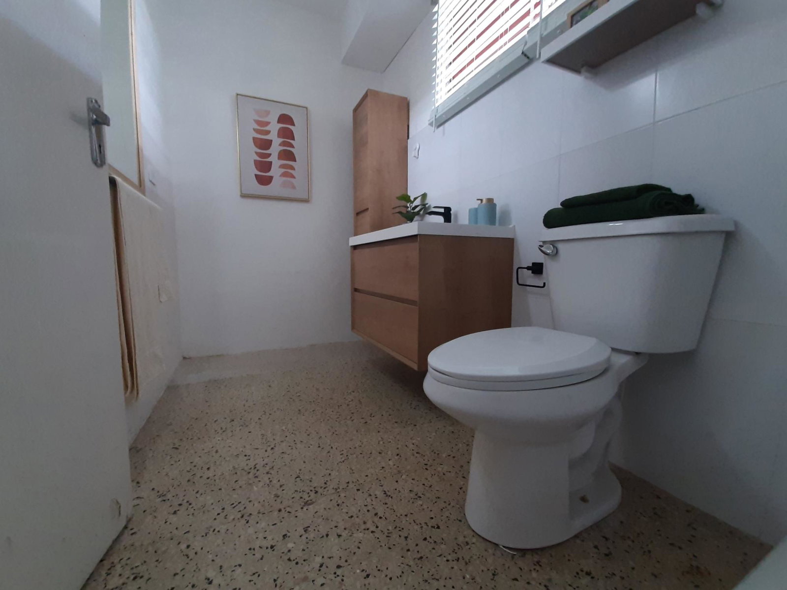 Twelfth image of 11-5 Upper Musgrave Avenue in Kingston 5, St. Andrew, Jamaica - property is For Rent