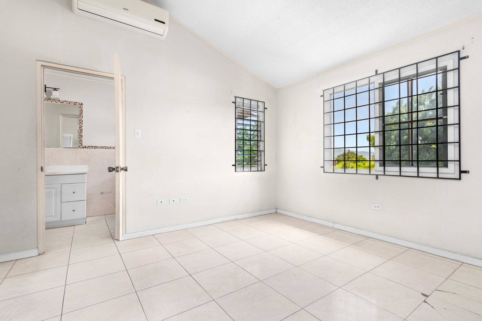 Nineteenth image of 99 Weston Park Way, Portmore in Greater Portmore, St. Catherine, Jamaica - property is For Sale