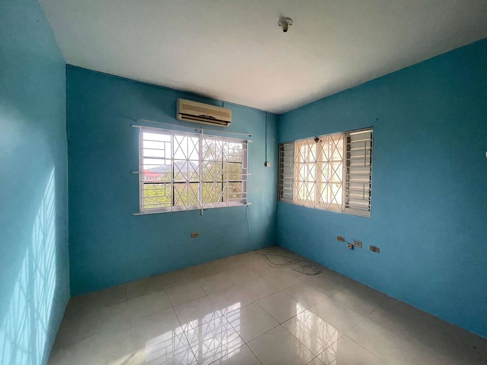 Eleventh image of 16a North Michigan Avenue in Kingston 19, St. Andrew, Jamaica - property is For Rent