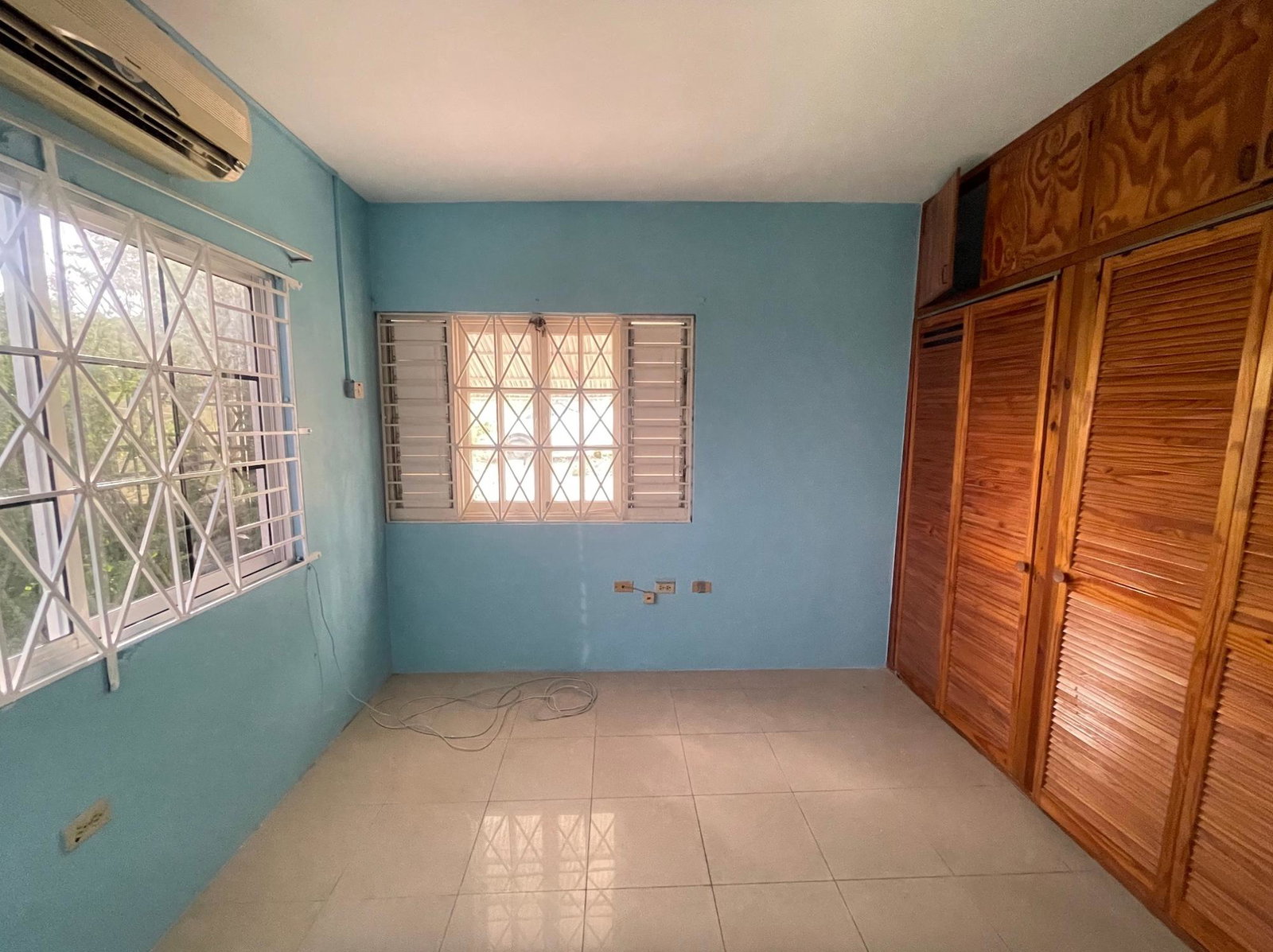 Twelfth image of 16a North Michigan Avenue in Kingston 19, St. Andrew, Jamaica - property is For Rent