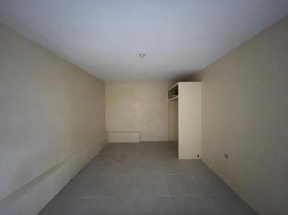 Twenty-Fourth image of 16a North Michigan Avenue in Kingston 19, St. Andrew, Jamaica - property is For Rent