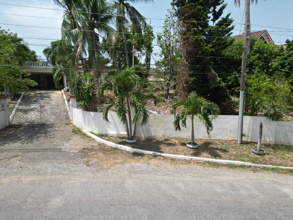 Tenth image of 57 Twickenham Ave in St. Jago Heights, St. Catherine, Jamaica - property is For Sale