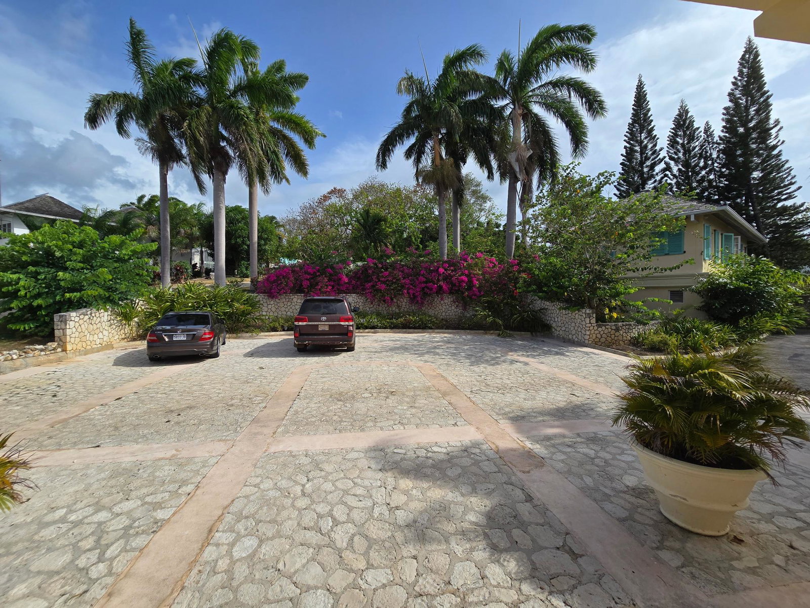 Sixteenth image of 899 Caribbean Heights in Rose Hall, St. James, Jamaica - property is For Sale