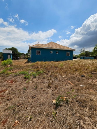Fifth image of 104 Farm Road in LITITZ, Manchester, Jamaica - property is For Sale