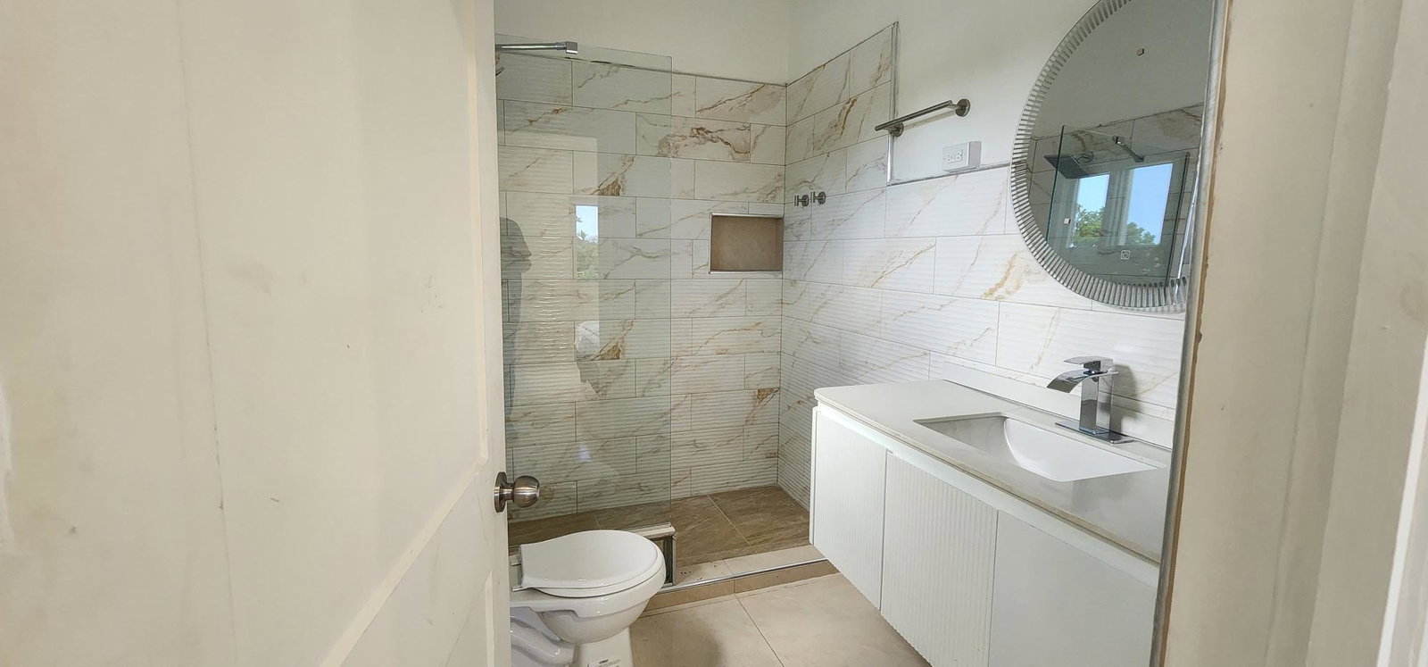 Twenty-Third image of Unit 1-17a Gore Terrace in Constant Spring P.O., St. Andrew, Jamaica - property is For Rent